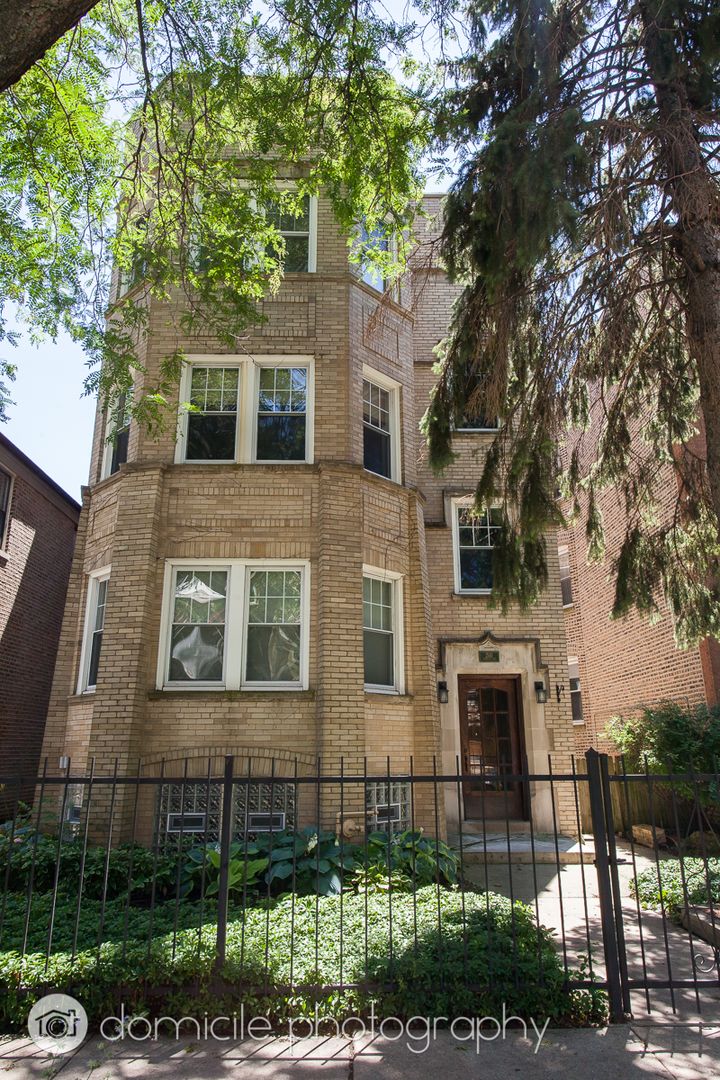 2141 W Arthur, Unit 3, Chicago, IL, 60645 | 12713570 | Fulton Grace