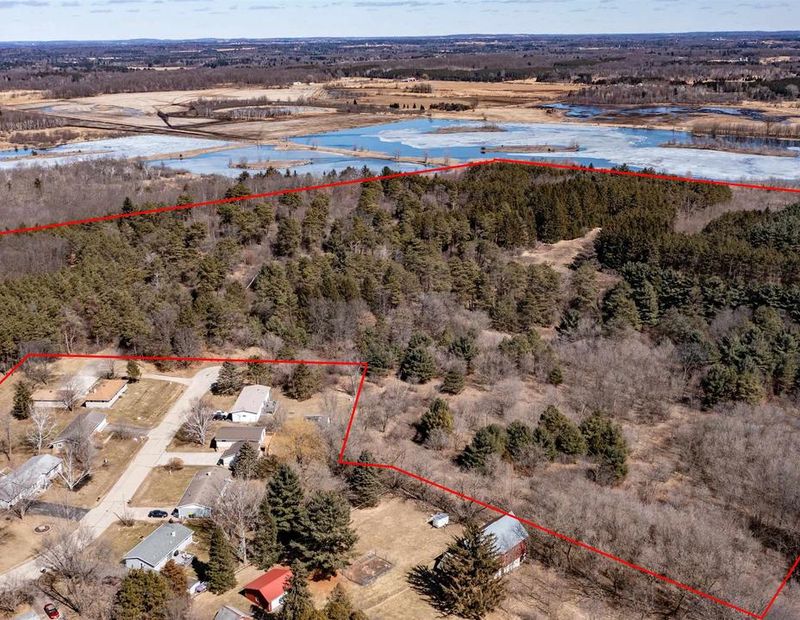 Crestview Lane, Waupaca, WI 54981 MLS 50255661 Fulton Grace