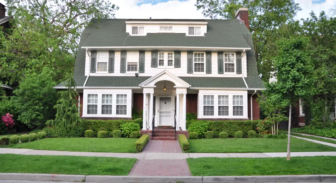 Burr Ridge, IL Real Estate For Sale