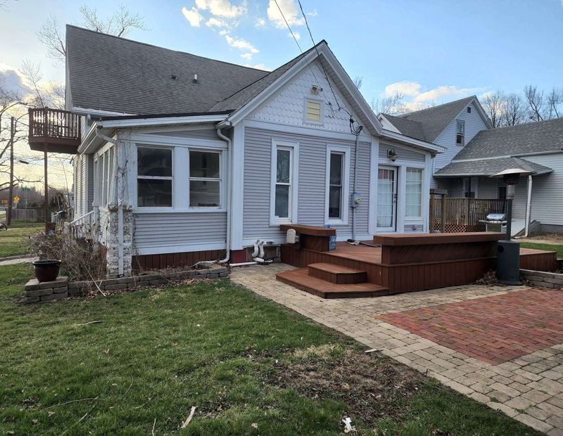 513 Seminary Avenue, Bloomington, IL 61701 MLS 11755841 Fulton Grace