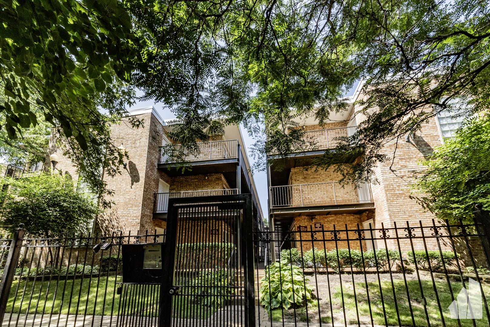 4612 N Beacon, Unit 4612-3A, Chicago, IL, 60640 | Fulton Grace